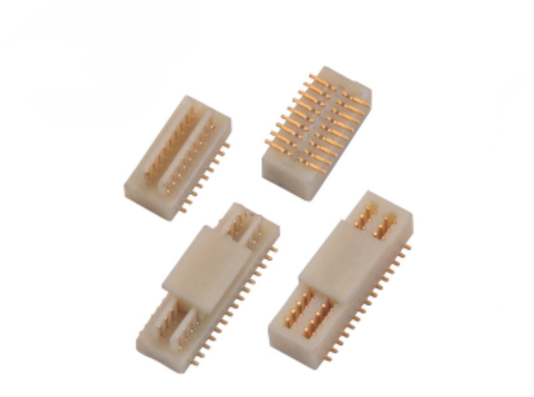 0.5mm Pitch Brass Contact IP64 BTB Male/Female SMT Electronic IC Board-to-Board Connector